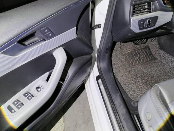 [宁波·浙B] 二手奥迪奥迪A4L2017款 40 TFSI 时尚型