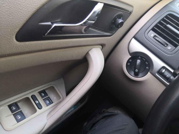 [上海·沪A] 二手斯柯达Yeti2013款 1.8T DSG尊享版