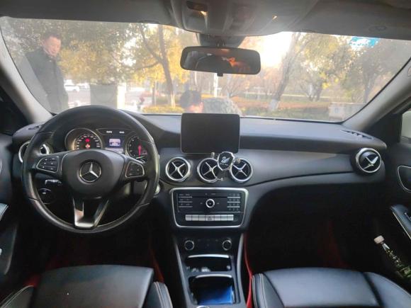 [苏州·鄂A] 二手奔驰奔驰GLA2017款 GLA 200 时尚型