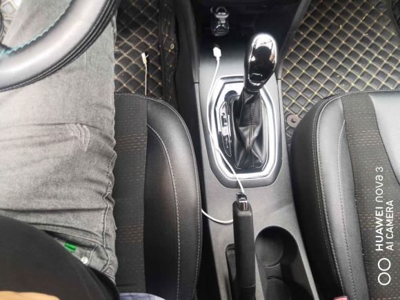 [南京·皖M] 二手奇瑞瑞虎3x2018款 1.5L 自动精英版