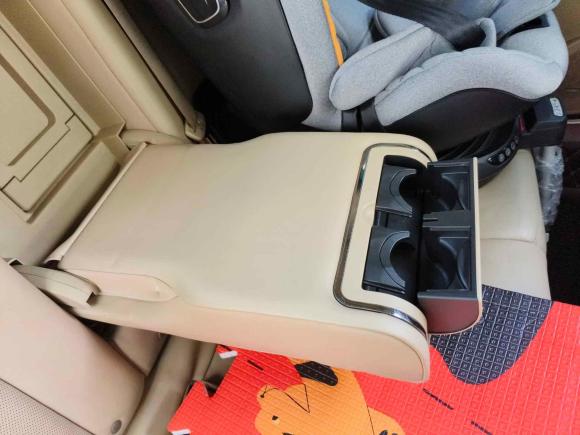 [武汉·鄂A] 二手别克君越2009款 2.4L豪华版