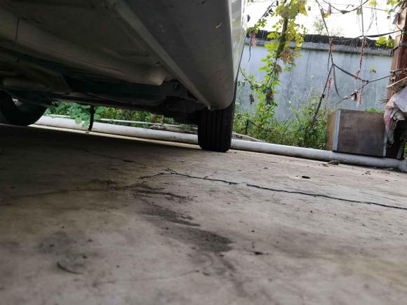 [上海·沪C] 二手雪铁龙雪铁龙C3-XR2015款 1.6L 手动先锋型