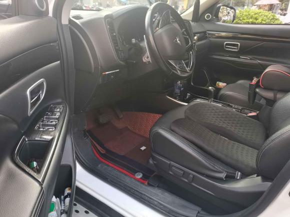 [西安·陕A] 二手三菱欧蓝德2018款 2.4L 四驱豪华版 7座