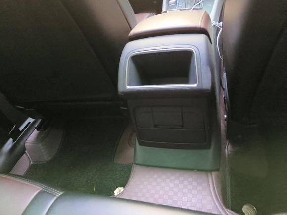 [武汉·鄂A] 二手奥迪奥迪Q52016款 40 TFSI 进取型