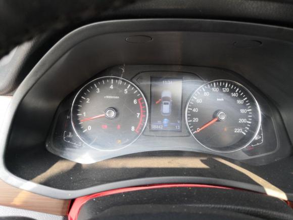 [成都·川M] 二手一汽森雅R72016款 1.6L 手动智能型