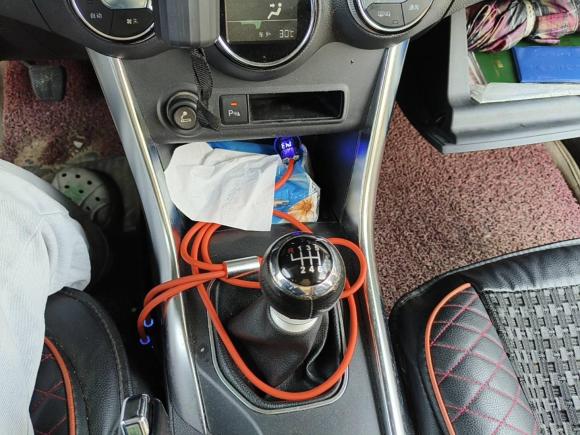 [深圳·湘A] 二手比亚迪宋2016款 1.5TI 手动尊贵型