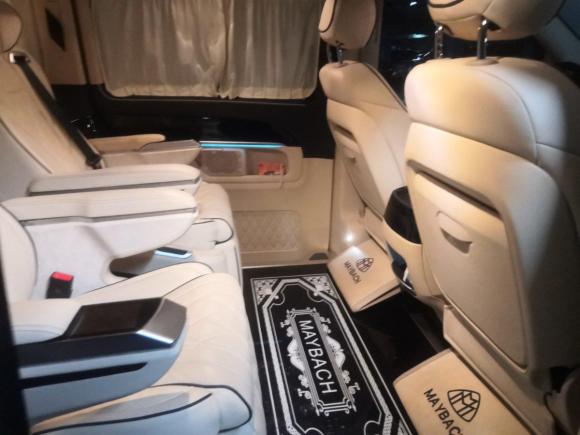 [成都·川A] 二手奔驰奔驰V级2018款 V 260 L 尊贵加长版 国VI