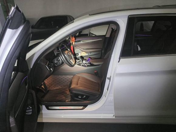 [成都·川A] 二手宝马宝马5系2021款 530Li 领先型 豪华套装