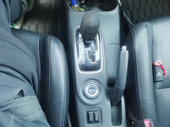 [北京·京H] 二手三菱欧蓝德2014款 2.4L 四驱豪华超值版 7座