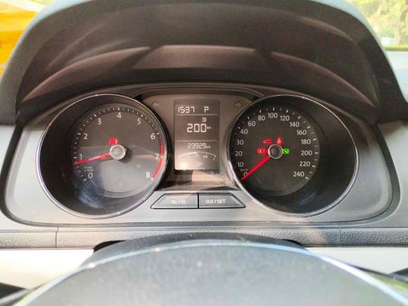 [南昌·赣A] 二手大众朗行2017款 180TSI DSG舒适版