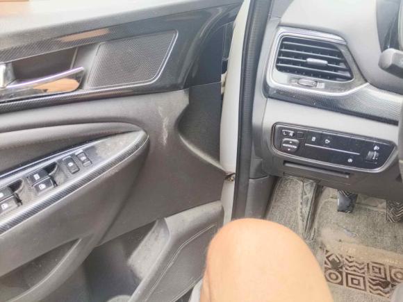 [嘉兴·鲁R] 二手长安欧尚长安欧尚A8002017款 1.6L 手动豪华型