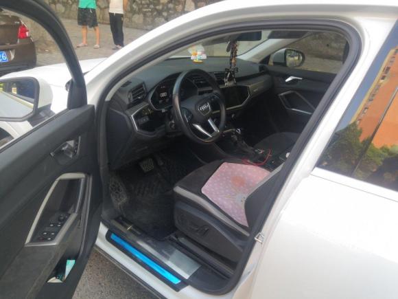 [芜湖·皖B] 二手奥迪奥迪Q32020款 35 TFSI 进取动感型