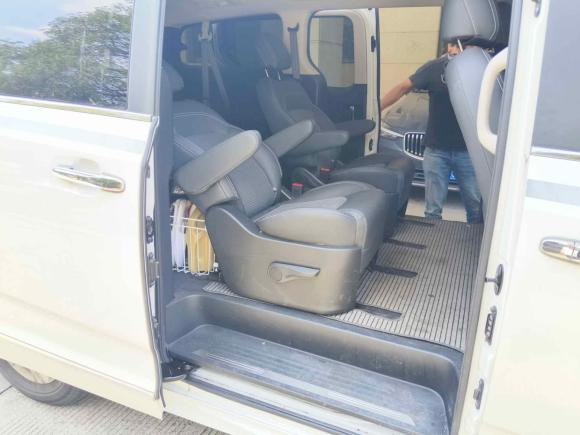 [上海·苏J] 二手上汽大通MAXUS大通G102018款 PLUS 2.0T 自动豪华版