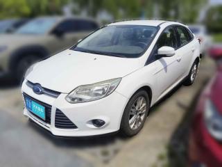 福特福克斯2012款 三厢 1.6L 自动舒适型