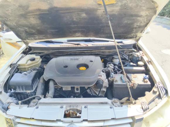 [杭州·新F] 二手陆风陆风X82011款 2.5T 柴油4X4豪华型