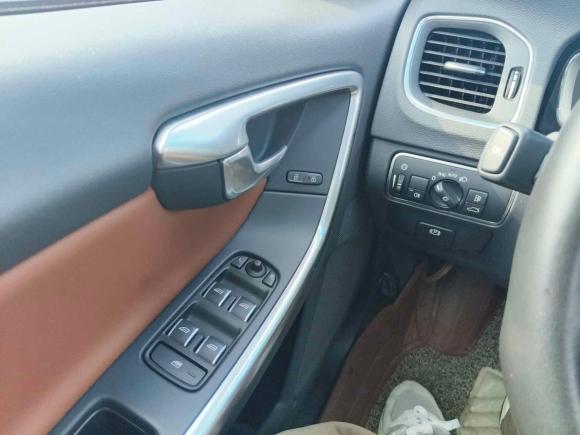 [温州·浙C] 二手沃尔沃沃尔沃S602017款 S60L T4 智远版