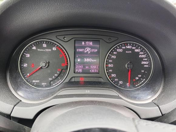 [青岛·鲁B] 二手奥迪奥迪A32018款 30周年年型 Sportback 35 TFSI 时尚型