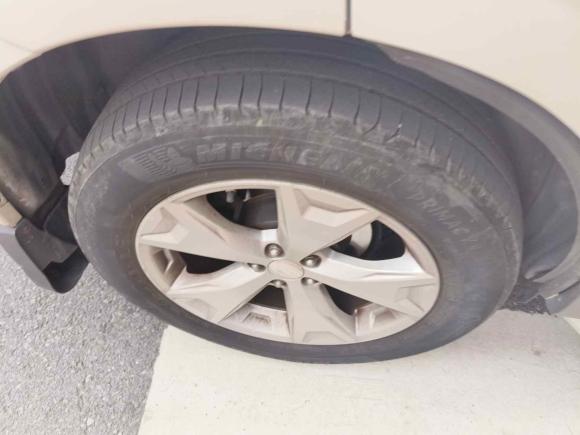 [南京·苏L] 二手斯巴鲁森林人2013款 2.5i 自动豪华版