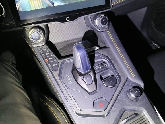 [上海·苏U] 二手领克领克012023款 2.0TD 两驱亚运版