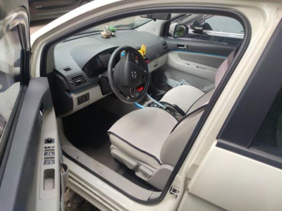 [上海·沪J] 二手北汽新能源北汽新能源EV2015款 EV160 轻秀版