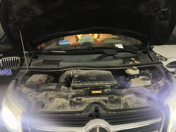 [上海·沪D] 二手奔驰奔驰V级2017款 V 260 领航版