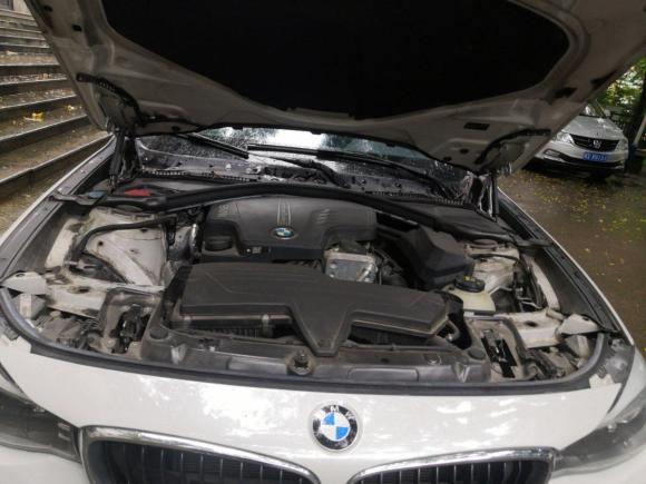 [佛山·粤X] 二手宝马宝马3系GT2016款 320i 时尚型