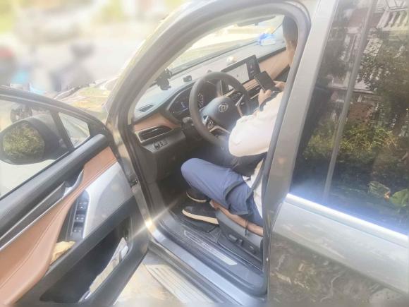 [上海·沪D] 二手上汽大通MAXUS上汽大通MAXUS D902017款 2.0T 自动两驱 天王星