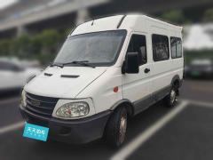 [南京·苏L]依维柯&nbsp;&nbsp;依维柯褒迪&nbsp;&nbsp;2017款2.5T经典A32客车中顶6-7座47Z5