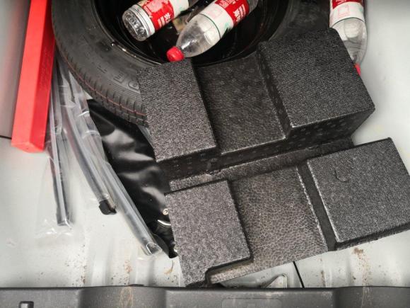 [常州·闽B] 二手理念理念S12014款 1.3L 自动舒适版