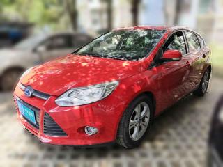 福特福克斯2012款 两厢 1.6L 自动风尚型