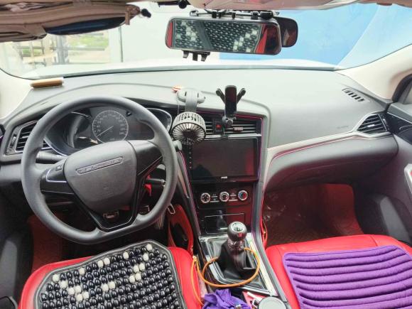 [南昌·赣A] 二手启辰启辰D602020款 1.6L Entry 手动舒享版