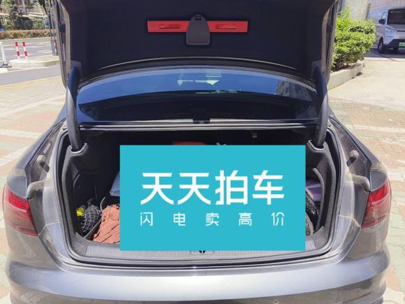 [上海·沪D] 二手奥迪奥迪A4L2020款 40 TFSI 豪华致雅型