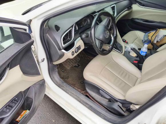 [济南·鲁A] 二手别克阅朗2018款 15T 双离合精英型