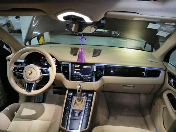 [广州·粤A] 二手保时捷Macan2016款 Macan 2.0T