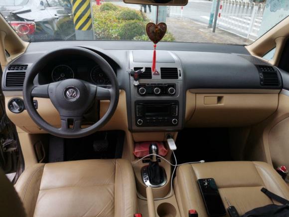 [上海·皖A] 二手大众途安2011款 1.4T DSG智雅版5座