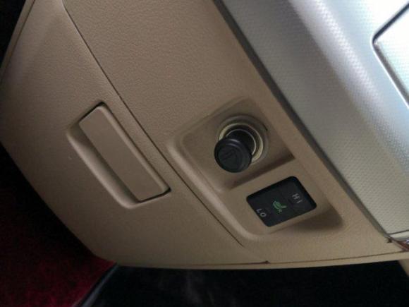 [成都·川A] 二手丰田埃尔法2011款 2.4L 豪华版