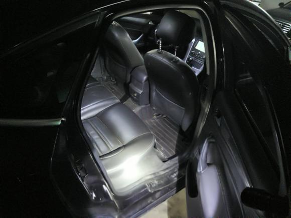 [南京·苏L] 二手福特蒙迪欧-致胜2011款 2.0L GTDi240豪华运动导航版