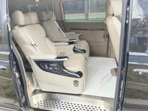 [武汉·鄂W] 二手奔驰唯雅诺2013款 3.0L 礼遇版