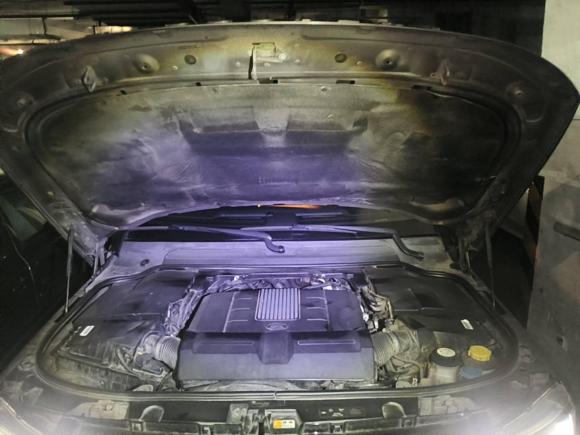 [广州·粤A] 二手路虎发现2015款 3.0 SC V6 SE