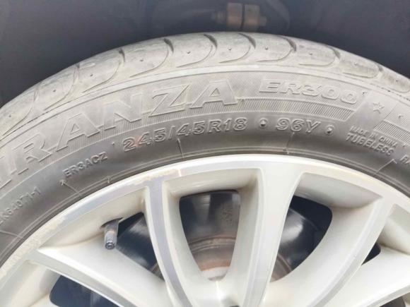 [上海·沪F] 二手宝马宝马5系2014款 525Li 豪华设计套装