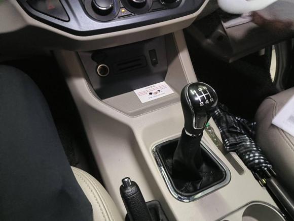 [上海·沪F] 二手东风风行菱智2018款 M5L 1.6L 7座豪华型