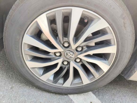 [上海·沪B] 二手丰田卡罗拉2018款 双擎 1.8L E-CVT智尚版