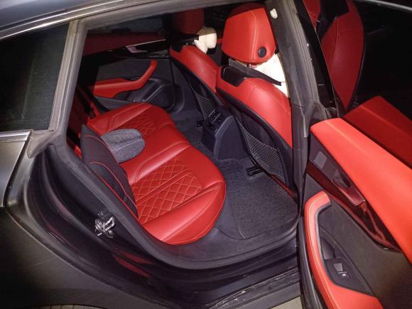 [上海·黑A] 二手奥迪奥迪A52017款 Sportback 45 TFSI 时尚型