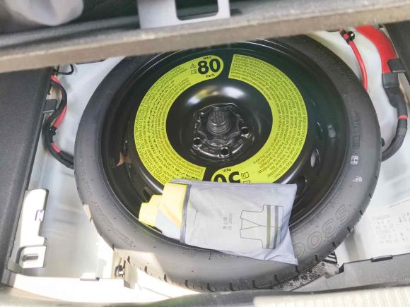 [合肥·皖A] 二手奥迪奥迪A4L2020款 40 TFSI 时尚动感型