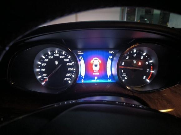 [南京·苏A] 二手玛莎拉蒂总裁2013款 3.0T 标准型