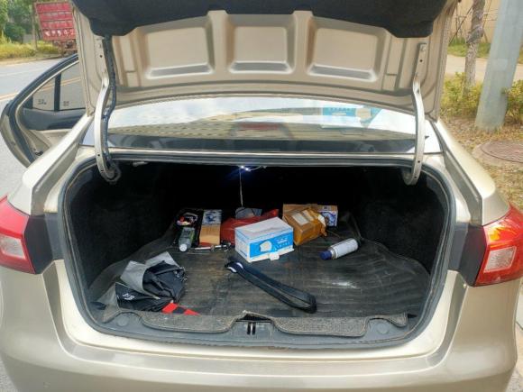 [南昌·赣A] 二手荣威荣威3602015款 20T TST尊享版