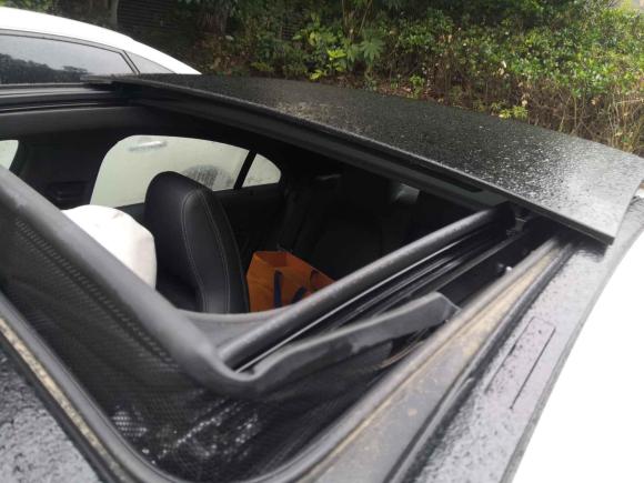 [无锡·苏B] 二手奔驰奔驰CLA2017款 改款 CLA 200 时尚型