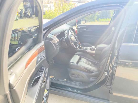 [合肥·沪C] 二手凯迪拉克凯迪拉克SRX2015款 3.0L 精英型