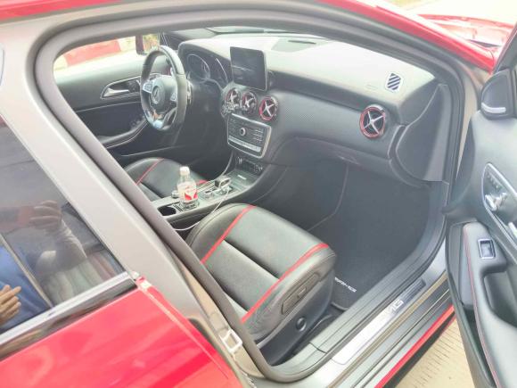 [成都·川G] 二手奔驰奔驰A级AMG2016款 AMG A 45 4MATIC 冠军版