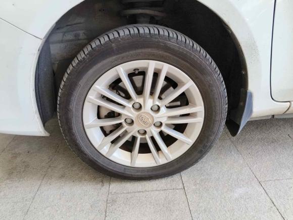 [武汉·鄂A] 二手比亚迪比亚迪e52018款 450 智联畅享型